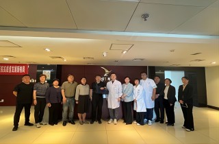 定州市人民醫(yī)院醫(yī)療團隊蒞臨燕達醫(yī)院借鑒學習新版評審標準下三甲日常管理工作